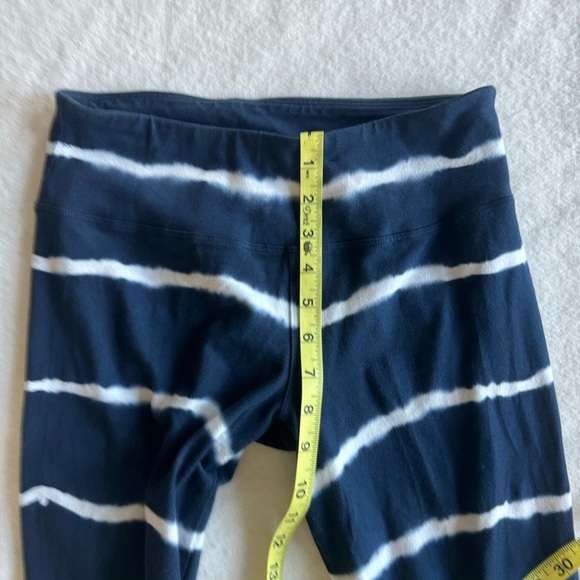 Hard Tail Rare Capris Cropped Leggings Tie Die Stripes Stretchy Size M - Picture 10 of 10